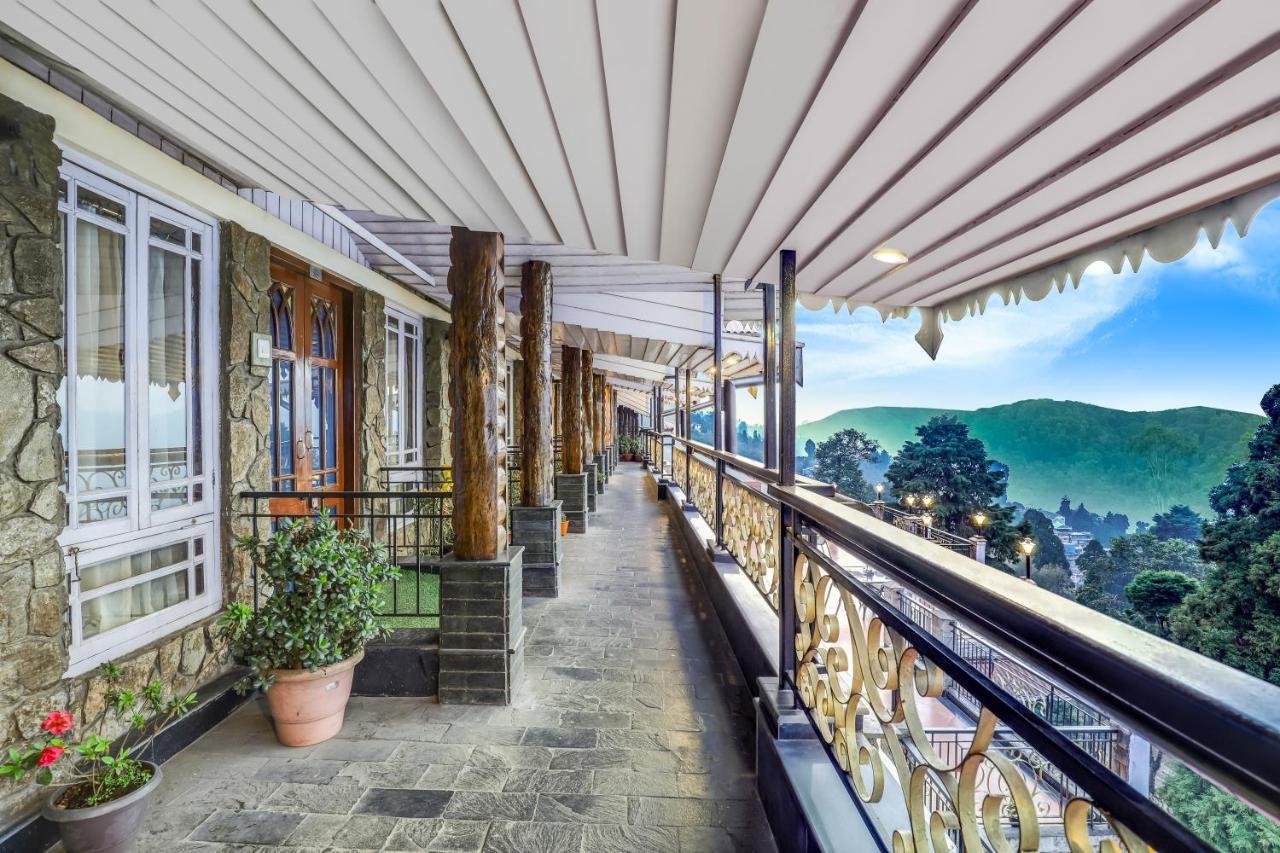Summit Grace Boutique Hotel & Spa ดาร์จีลิง ภายนอก รูปภาพ